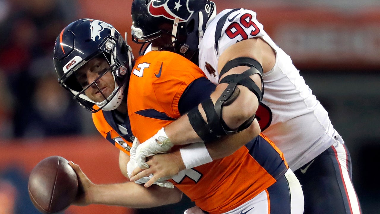 Broncos go into bye with coach on hot seat, flickering hopes